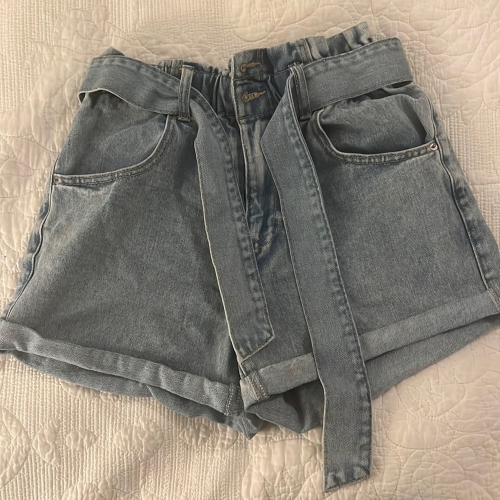 Women’s denim paperbag shorts
